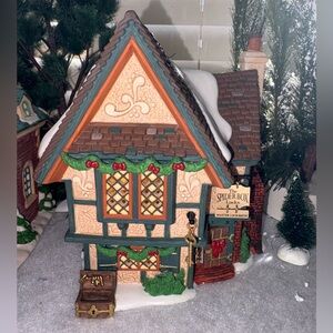 DEPT 56 SPIDER BOX LOCKS RETIRED MOVING SIGNS NO CHIPS CRACK OR BREAKS.